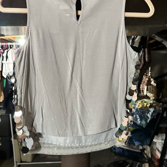 Beautiful Large Sequined Top by H&M - Picture 2 of 4